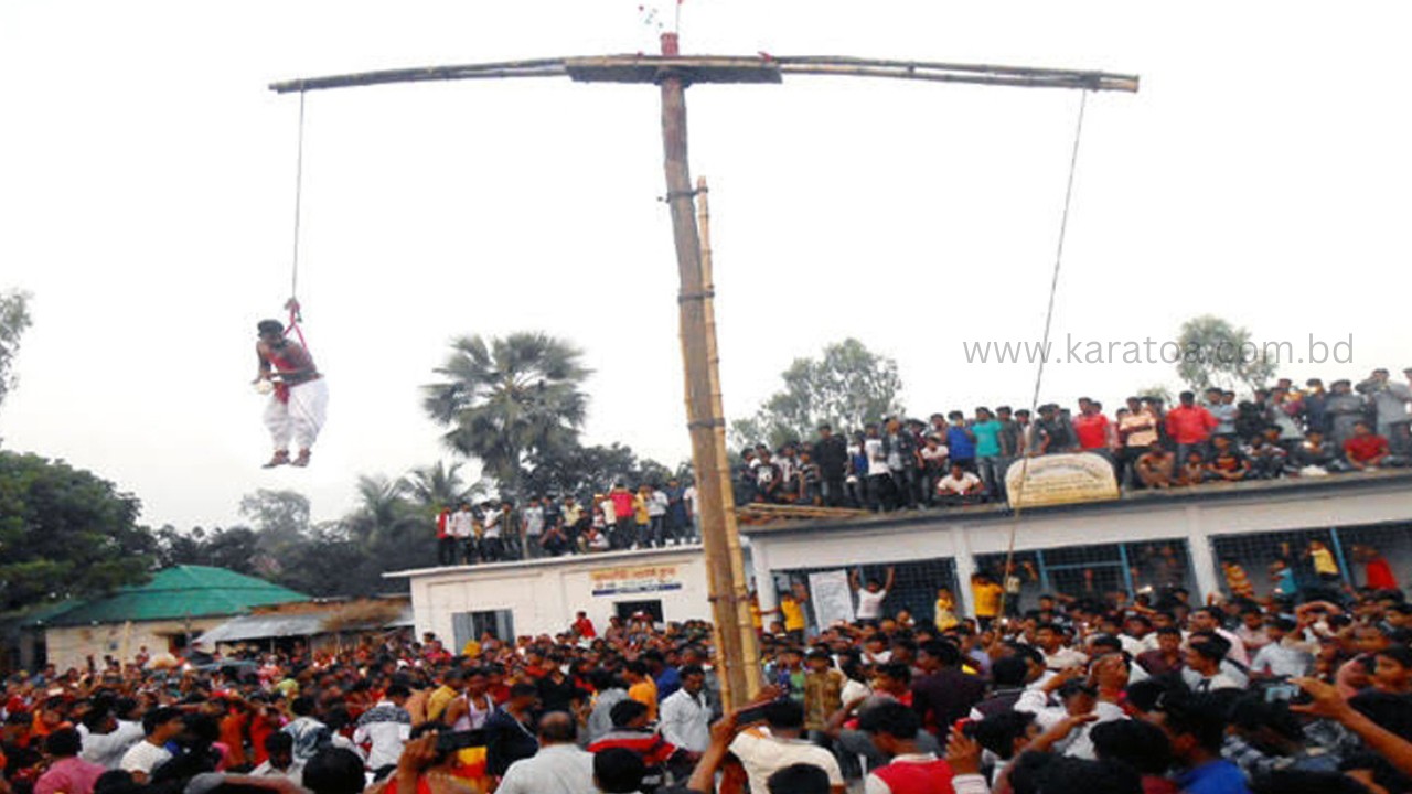 বগুড়ার আদমদীঘিতে ঐতিহ্যবাহি চড়কপূজা ও মেলা অনুষ্ঠিত